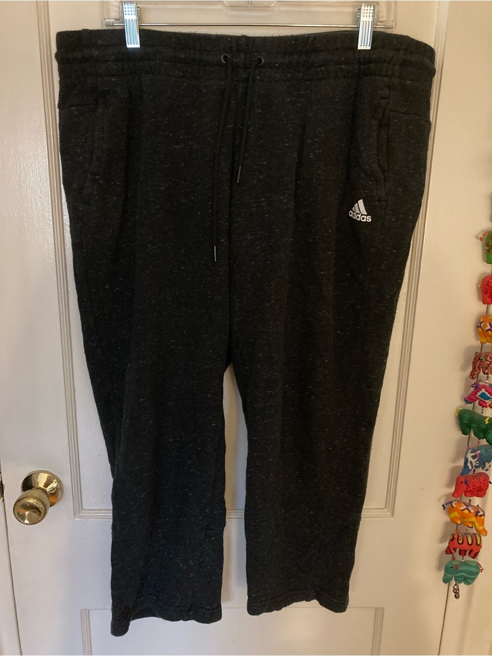 Adidas women’s cropped dark grey sweatpants, size XL, 100% cotton